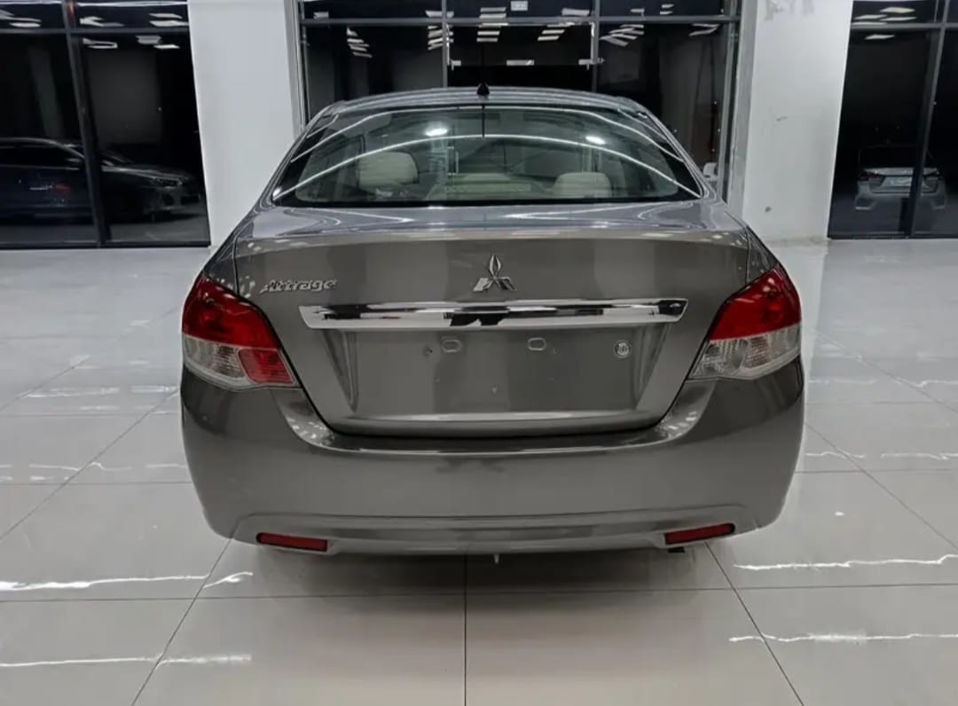 
								Mitsubishi Attrage 2020 full									