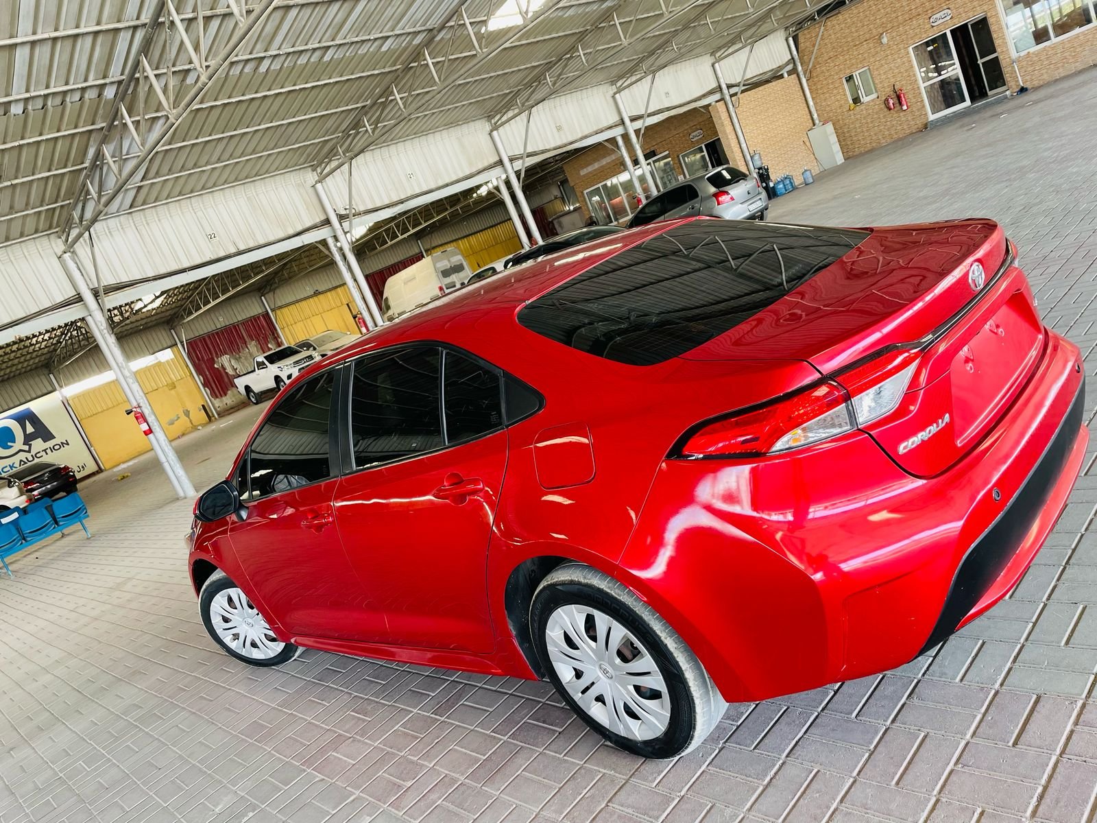 
								Toyota Corolla 2020 LE full									