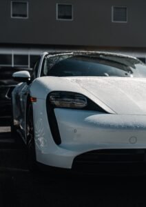 Porsche Taycan 2023